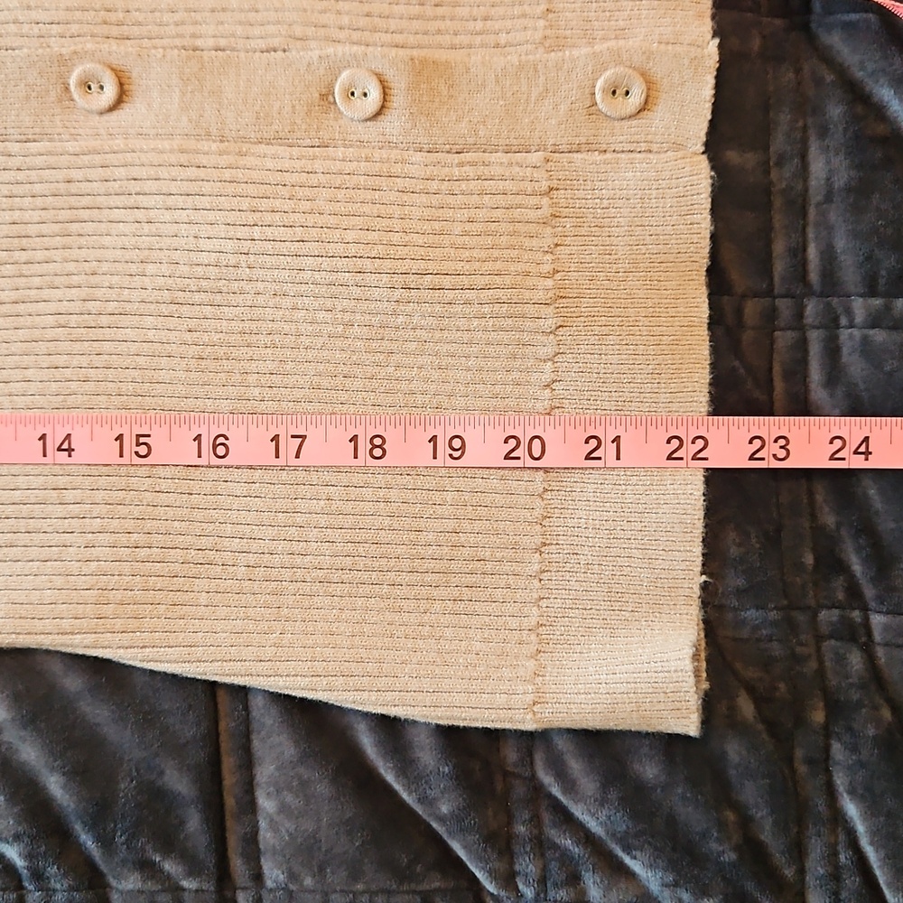 NWOT Gilli Tan Ribbed Button-Down Sweater Vest, L | Academia, Preppy, Knit Vest - Picture 8 of 9